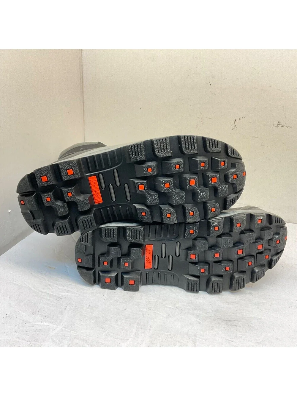 Aggressor Men's 8